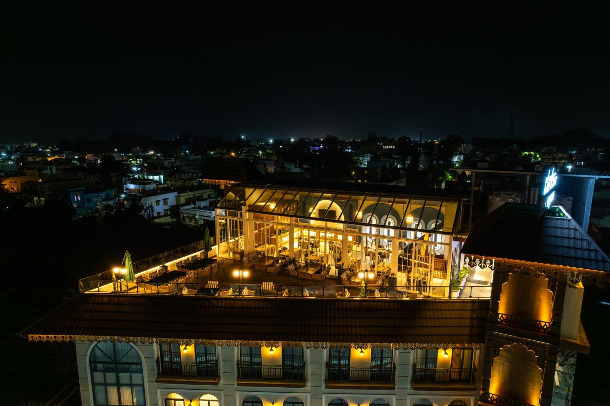 Clarks Inn Express, Rishikesh Luaran gambar